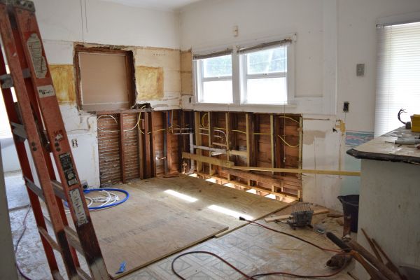 Bathroom Demolition in South Zanesville